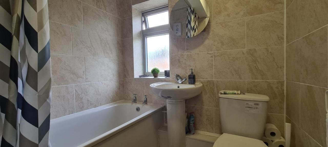 Cosy 3-Bedroom House In Aspley Nottingham Luaran gambar